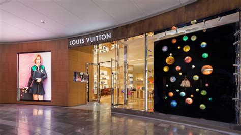 louis vuitton paramus garden state plaza|one garden state plaza paramus.